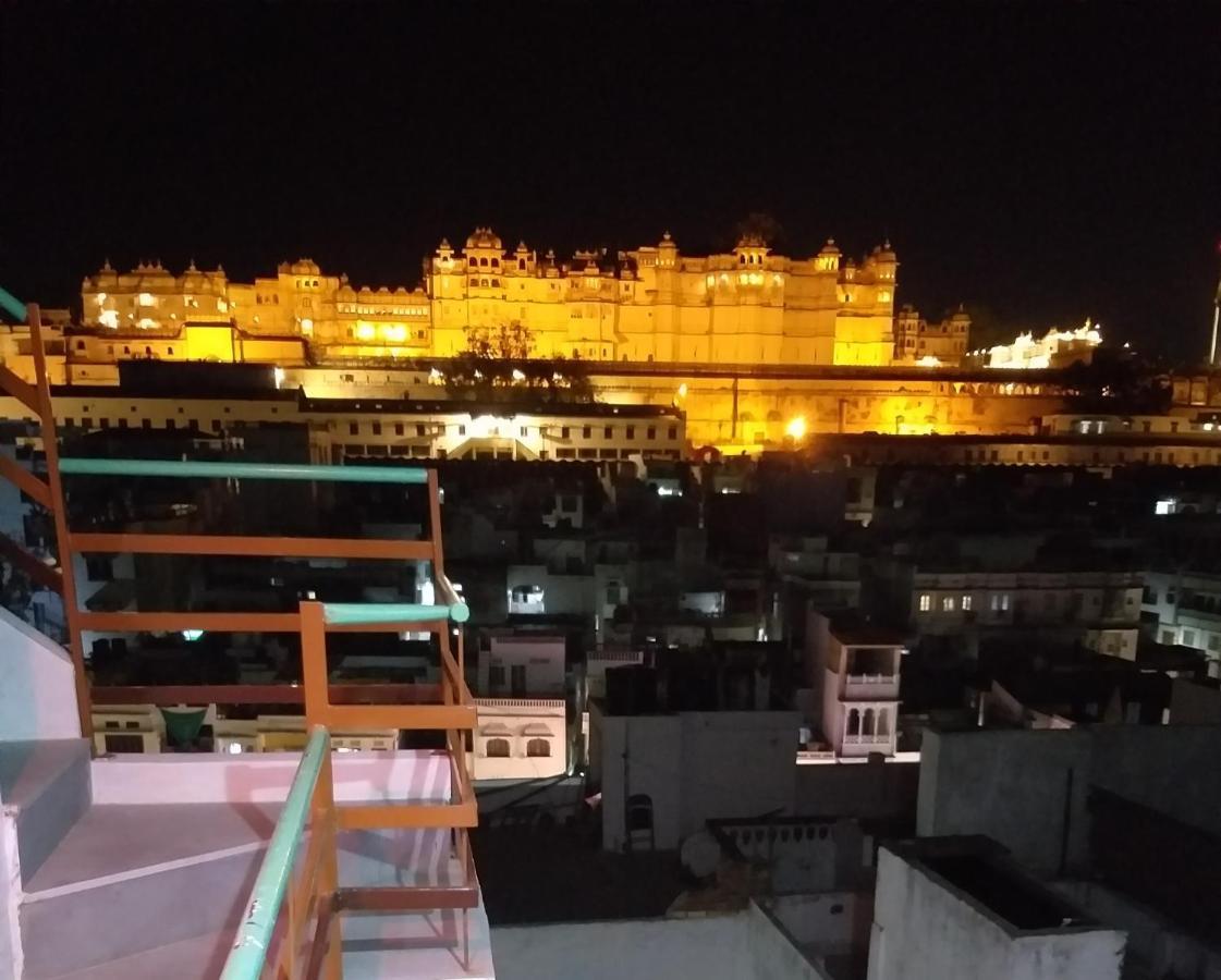 City And Palace View Guest House Udaipur Extérieur photo
